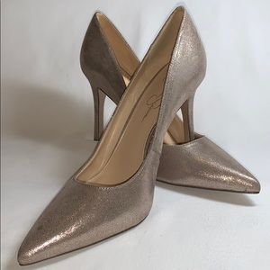 Gold size 10 heels